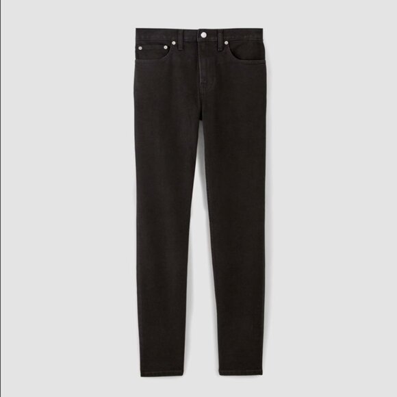 Everlane Organic Taper Jeans in Black (NWT) - Picture 1 of 2
